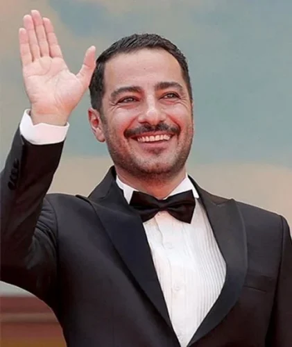 نوید محمدزاده و فرشته حسینی و جنجال درکن
